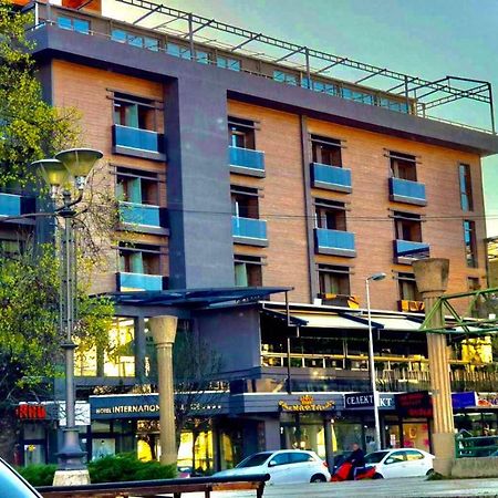 International Palace Veles Bagian luar foto