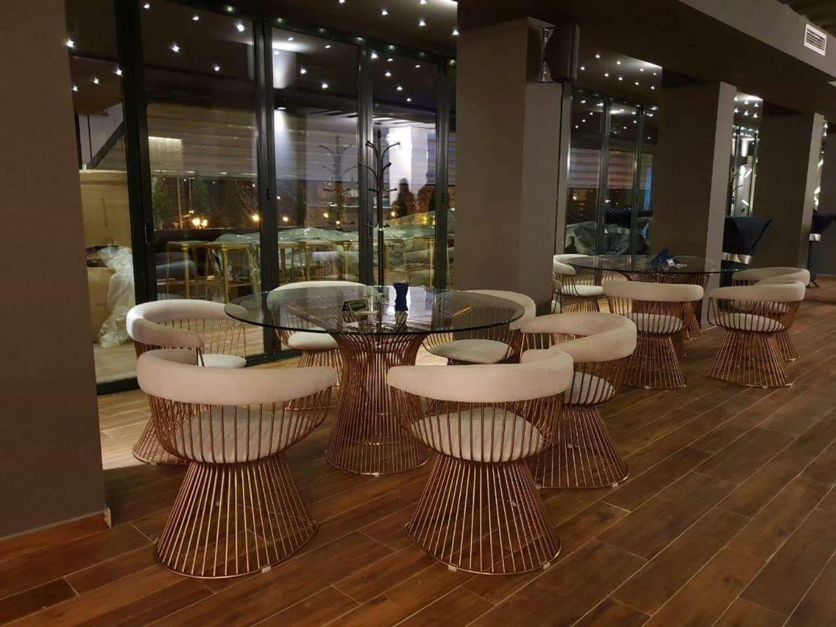 International Palace Veles Bagian luar foto
